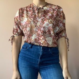 Vintage Floral Key-hole Blouse